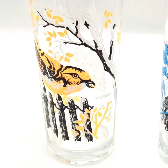 Vintage Glassware Bird Collectors Drinking Glasses 2 Piece Set - Picture 3 of 7